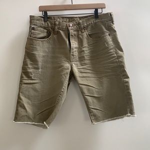 AMERICA EAGLE JEAN SHORTS / SIZE 34